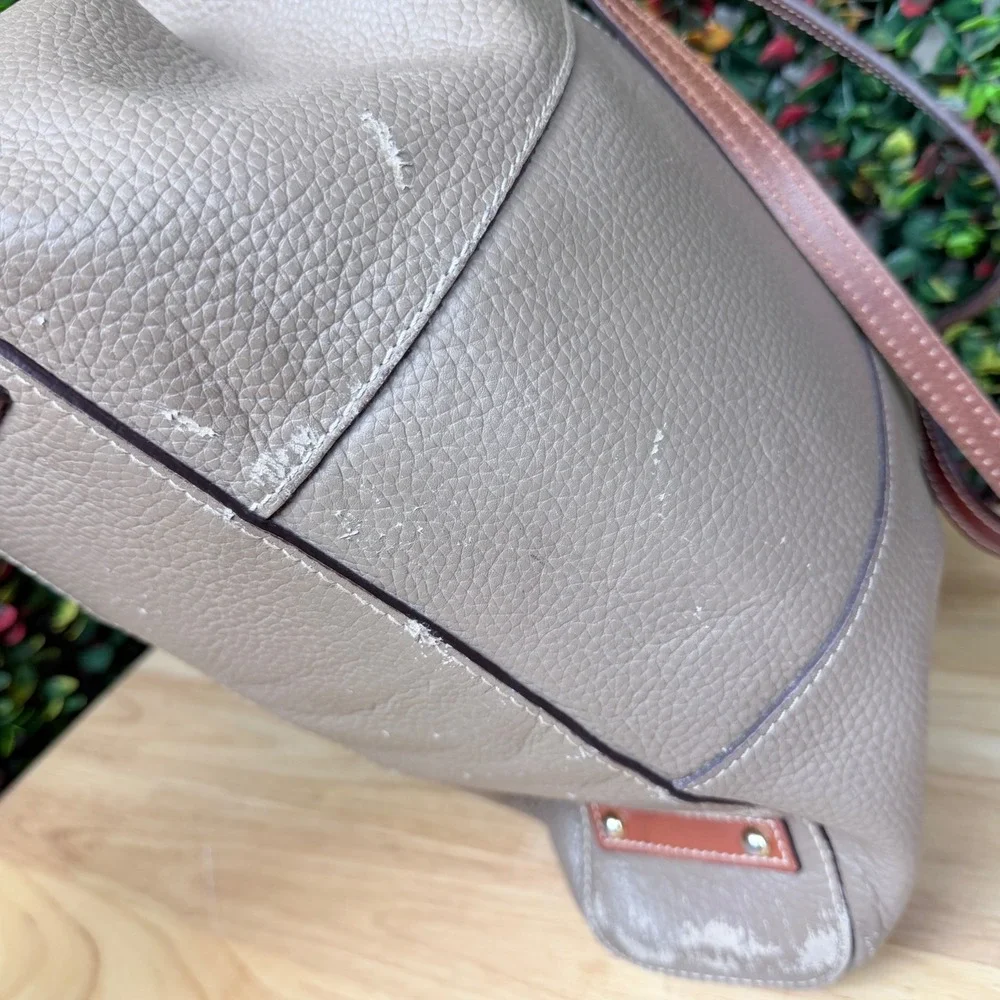 Dooney & Bourke Taupe Pebbled Leather Tote Bag Brown Trim Red Lining Medium